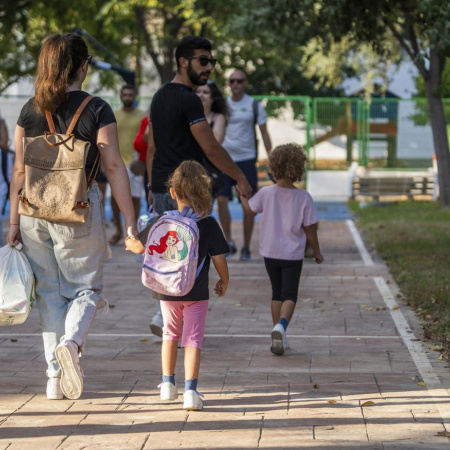 Los alumnos canarios vuelven este martes al cole en Infantil y Primaria