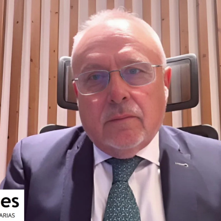 José Cristóbal García: "Donde hay mayor nivel de absentismo es en la administración pública"
