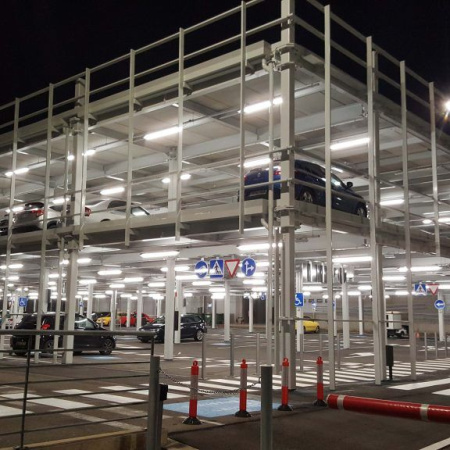 La Oliva trabaja en más de 500 nuevas plazas de aparcamiento en Corralejo