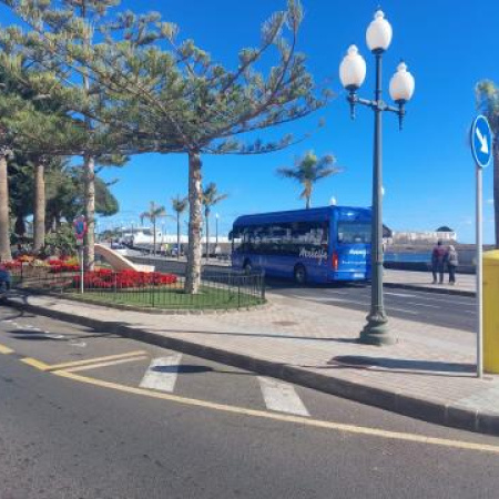 Arrecife abre la convocatoria para cubrir plazas de conductores de guaguas con una bolsa de empleo, ante la próxima llegada de nuevas guaguas