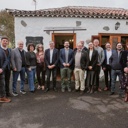 GMR Canarias y el Clúster de Enoturismo inician un proyecto piloto para potenciar las ventas de vino en bodegas