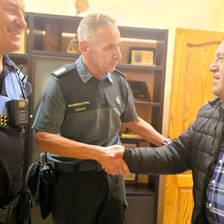 Antigua felicita el trabajo desarrollado por la Guardia Civil en el Municipio durante el 2025