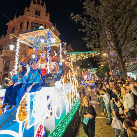 La Cabalgata de los Reyes de Santa Cruz afectará al tráfico y a los estacionamientos este lunes