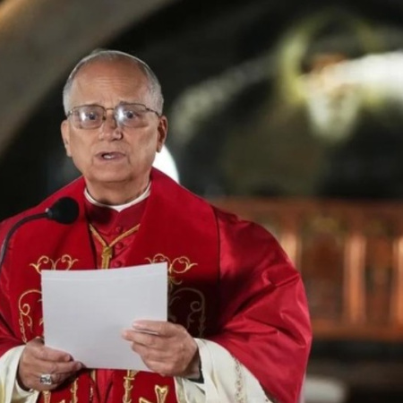 El Cabildo de El Hierro invita a la isla al Papa León XIV para conocer la realidad migratoria