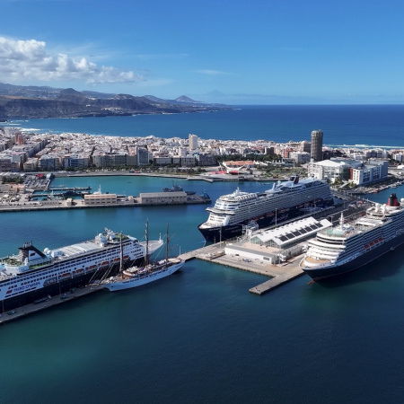 La Autoridad Portuaria de Las Palmas cierra 2025 con cifras récord: 36,5 millones de toneladas, más de 2 millones de cruceristas y más de 1,5 millones de TEUS