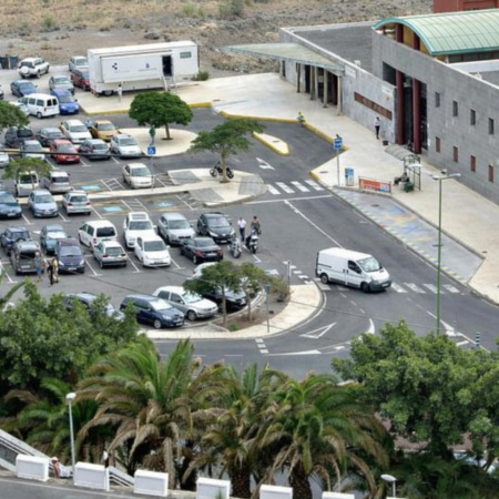 El Cabildo de Gran Canaria fomenta la transición energética en el Centro de Salud de Maspalomas con una planta fotovoltaica en su aparcamiento