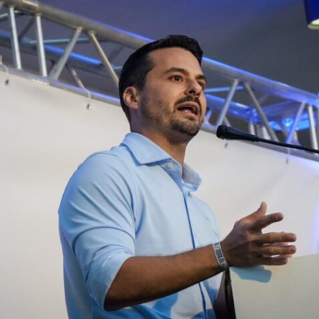 CC reprocha al PSOE que haya renunciado a Canarias para seguir la confrontación marcada desde Madrid