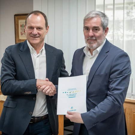Clavijo y Hernández analizan las propuestas de Primero Canarias al 'Decreto Canarias' para incorporarlas al documento