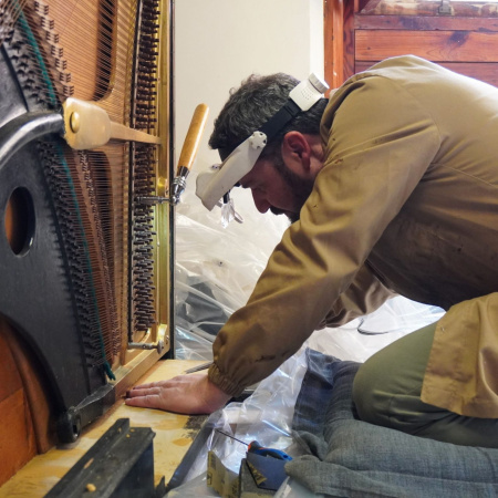 Patrimonio Cultural restaura un piano perteneciente al músico Santiago Sabina