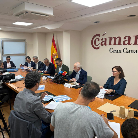 Canarias logra en 2025 mayores ingresos turísticos con menos carga sobre el destino