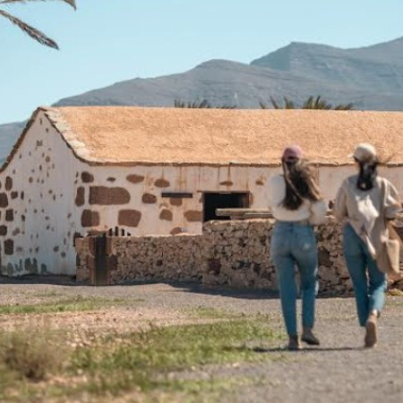 El Cabildo de Fuerteventura mejora el Ecomuseo La Alcogida con una nueva Guía Virtual Inteligente