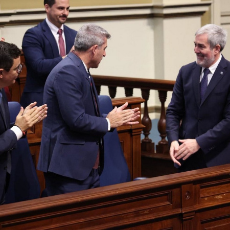 El Parlamento cierra filas con el 'Decreto Canarias' con la abstención del PSOE y el rechazo de NC-bc y Vox
