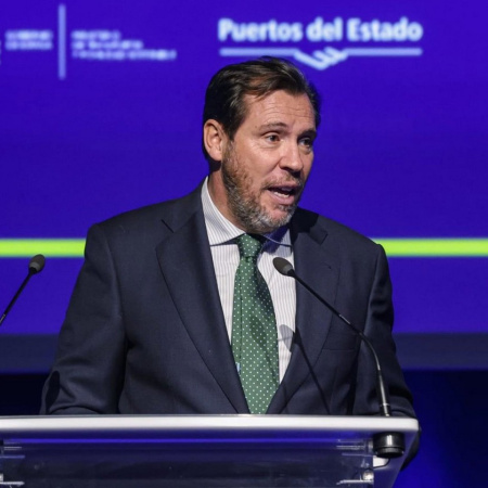 El Gobierno dice que "no es posible" la cogestión aeroportuaria y solo se abre a mejorar la coordinación con Canarias