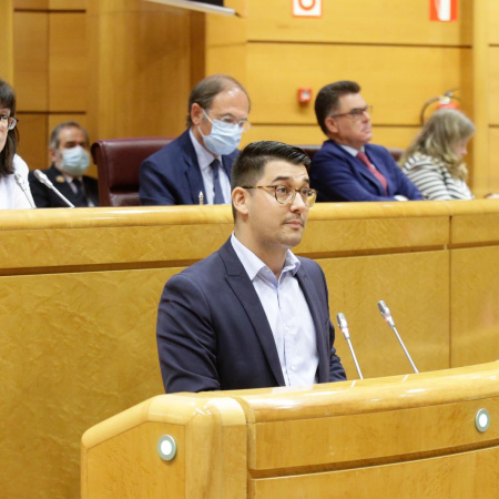 Fabián Chinea (ASG) reclama de nuevo la sustitución del sistema AFIS en los aeropuertos de La Gomera y El Hierro ante el incremento del tráfico aéreo