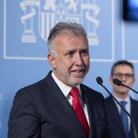 Torres anuncia ayudas para Canarias por la borrasca 'Therese' y 9,6 millones contra la violencia de género