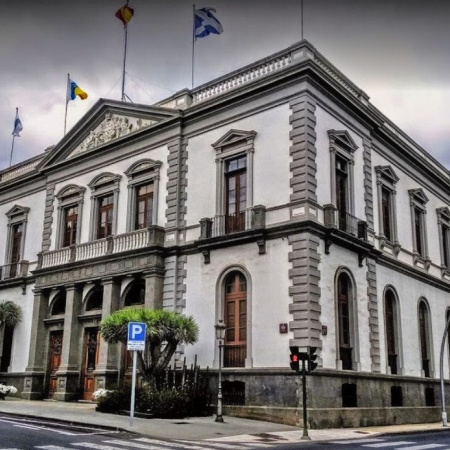 Santa Cruz lleva a aprobación inicial el borrador de la ordenanza de la Zona de Bajas Emisiones