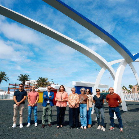 El Puerto de Las Palmas recupera la memoria del Muelle Pesquero con el nuevo Monumento de La Gaviota