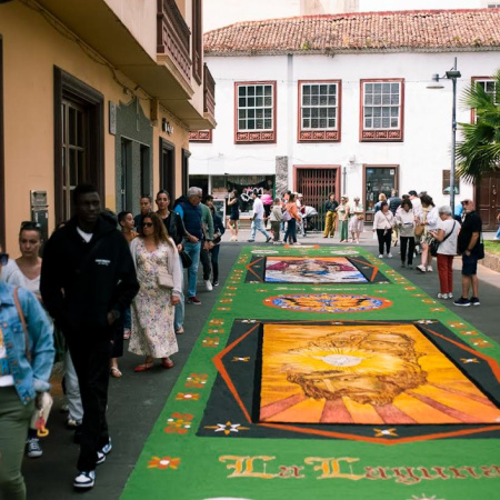El Ayuntamiento de La Laguna abre el plazo de inscripciones para participar en el Corpus Christi 2026