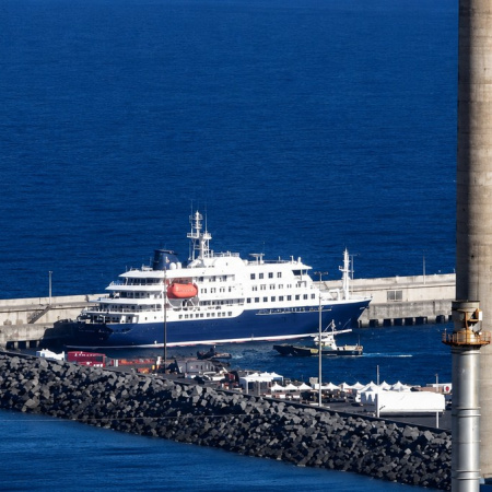 El crucero MV Hondius regresa a su puerto de origen