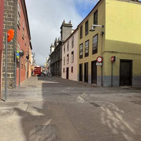 El Ayuntamiento de La Laguna avanza en su plan de rehabilitación del adoquinado del casco histórico