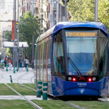 El Tranvía de Tenerife reforzará su capacidad para facilitar la movilidad durante la visita del Papa León XIV