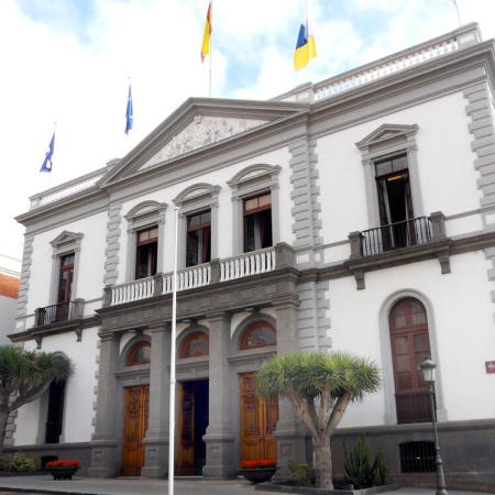Santa Cruz licita un nuevo Servicio de Información y Atención Telefónica Social