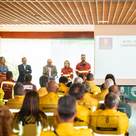 El Cabildo de Gran Canaria activa el plan contra incendios forestales con 1.000 efectivos