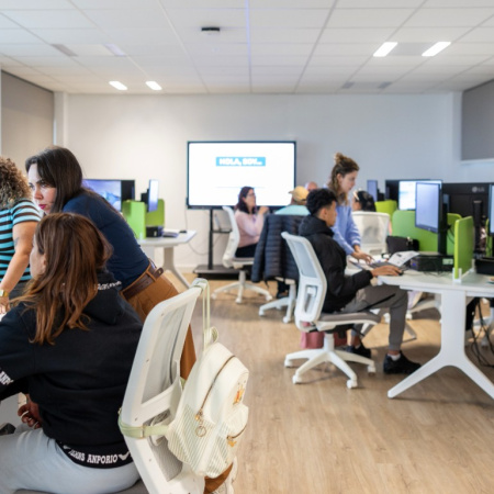 La Sociedad de Desarrollo gestiona 35 ofertas de empleo para cubrir más de 100 vacantes