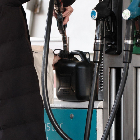 El Gobierno de Canarias inspeccionará 78 estaciones de servicio para analizar disfunciones en el mercado de combustibles