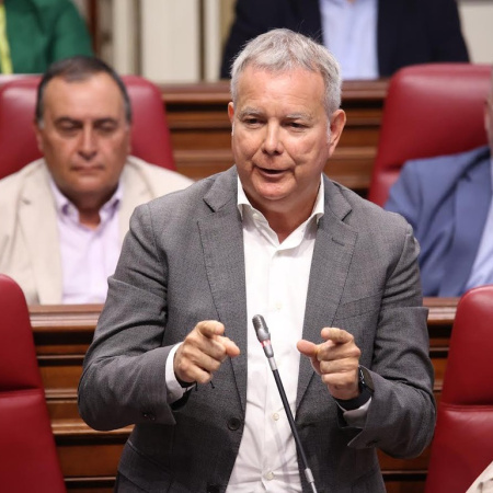 Franquis acusa al Gobierno canario de “irresponsabilidad” para reducir las desigualdades entre la ciudadanía: “¿Qué está fallando para que el crecimiento económico no se traduzca en bienestar social?”