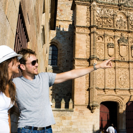 Las agencias de viaje prevén un verano activo con repunte de reservas de última hora y destinos diversificados