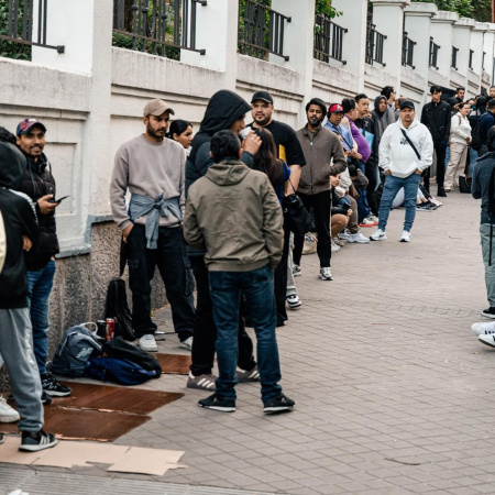 La regularización extraordinaria de migrantes acaba este martes entre exigencias de entidades para ampliar plazos