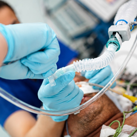 Canarias registra 18.333 muertes en 2025 y un repunte del 17,7% en la mortalidad por enfermedades respiratorias