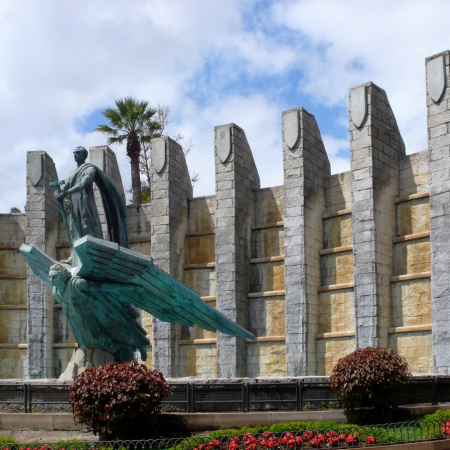 El Gobierno de España anuncia la retirada del Monumento a la Victoria de Santa Cruz de Tenerife