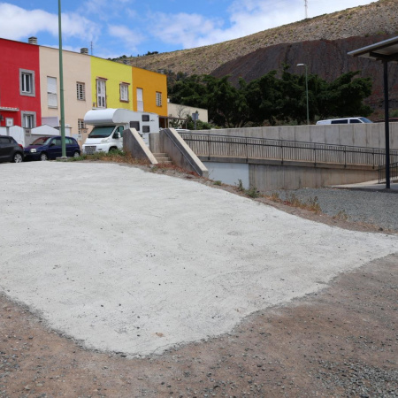 El Ayuntamiento de Las Palmas de Gran Canaria mejora el acceso y el entorno del campo de fútbol de Marzagán