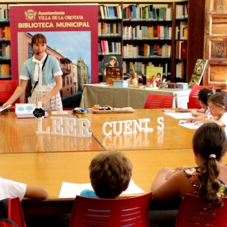 La biblioteca municipal de La Orotava acoge un taller infantil de lectura y expresión oral