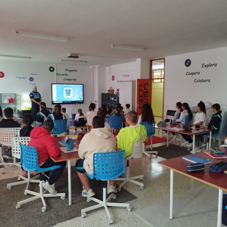 La Policía Local de Las Palmas de Gran Canaria realiza durante el primer semestre del año más de 650 actuaciones de protección y acompañamiento a personas en situación de vulnerabilidad