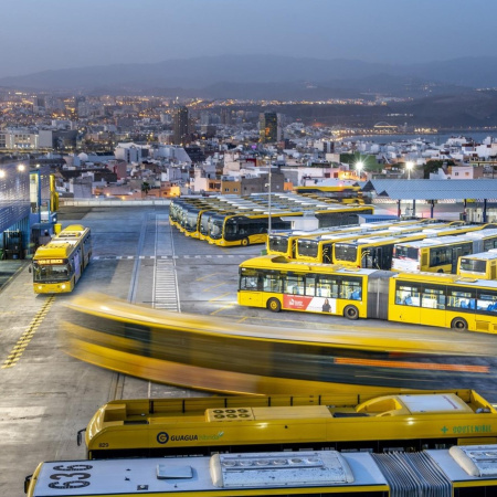 Los viajeros en guagua en Canarias crecen un 5,2% en mayo hasta los 9,09 millones
