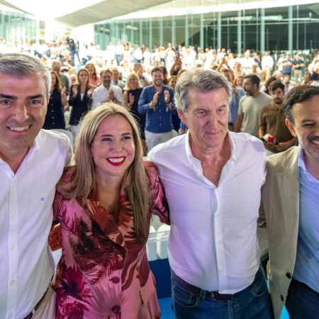 Feijóo arropa en Santa Cruz de Tenerife a Carmen Pérez como candidata del PP a la Alcaldía