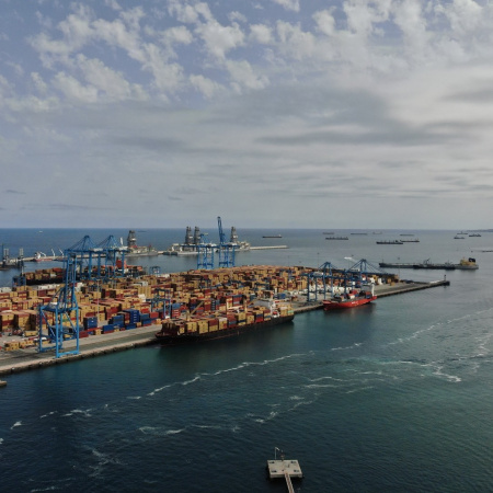 El tráfico de la Autoridad Portuaria de Las Palmas crece un 0,21% en junio, hasta los 17.821.063 toneladas