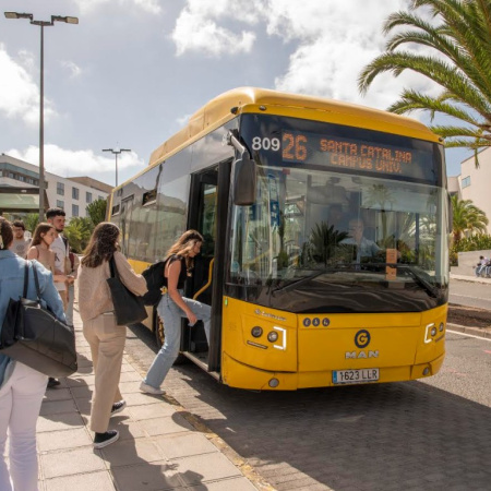 Guaguas Municipales pone en marcha la línea 27 para conectar Siete Palmas y el Campus Universitario de Tafira durante las obras del viaducto del Guiniguada