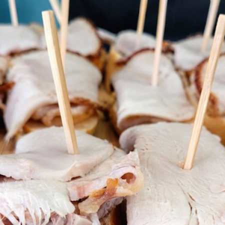 Telde se prepara para las I Jornadas del Bocadillo de Pata y del Cochino Canario