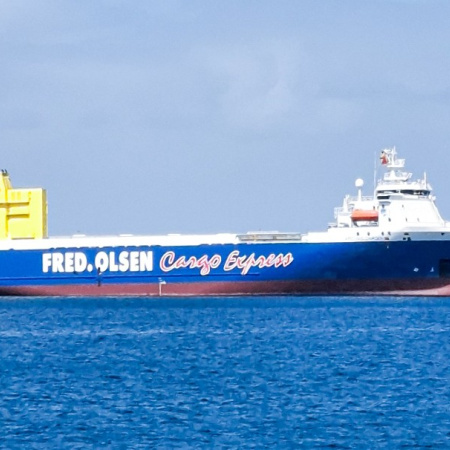 Fred. Olsen Express supera un millón de toneladas de mercancías transportadas en dos años en su servicio de carga