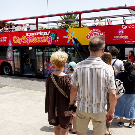 Más de 81.000 personas utilizan el Bus Turístico de Santa Cruz en su primer año