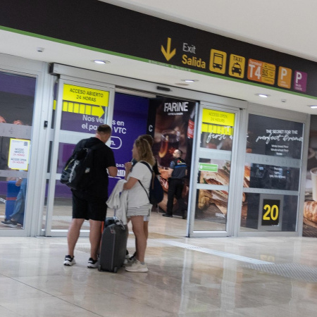 Los aeropuertos canarios operan un total de 5.134 vuelos por el fin de las vacaciones