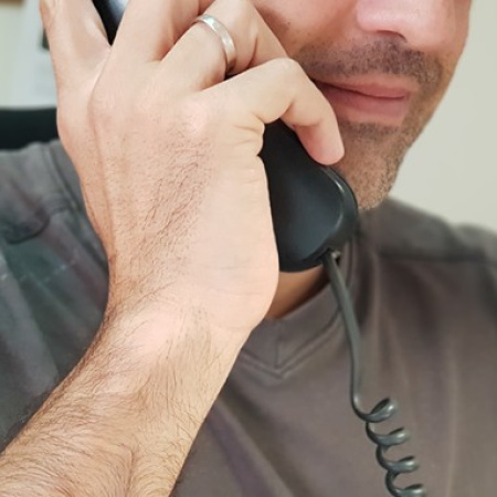 El Teléfono de la Esperanza de Canarias atiende 4.212 llamadas en lo que va de año, 294 relacionadas con suicidio