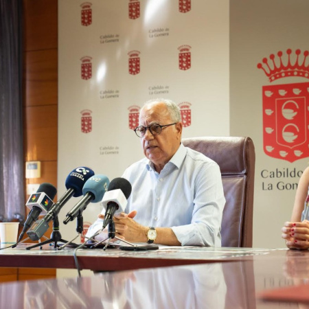 El Cabildo de La Gomera abre la convocatoria de becas Erasmus y Sicue para estudiantes gomeros