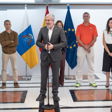 Gobierno canario y sindicatos pactan la implantación de la carrera profesional para el personal de la Administración