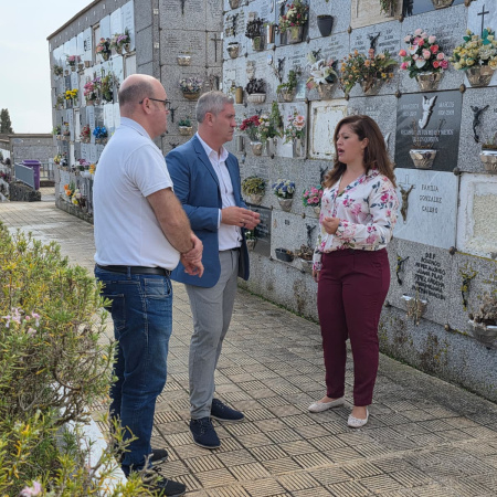 La Laguna intensifica la limpieza de los cinco cementerios municipales con un dispositivo especial por Todos los Santos