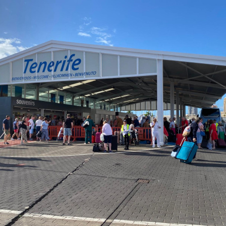 El Puerto de Santa Cruz de Tenerife crece un quince por ciento como base de cruceros